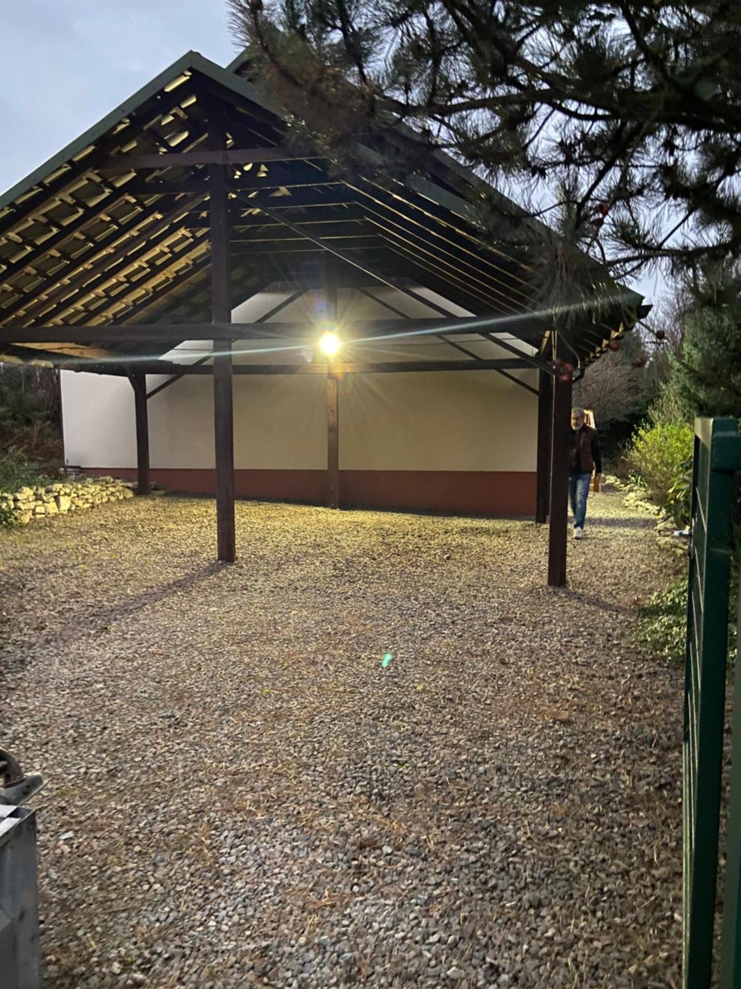 Uroczy Dom I Bezplatny Parking Villa Mnikow Exterior photo